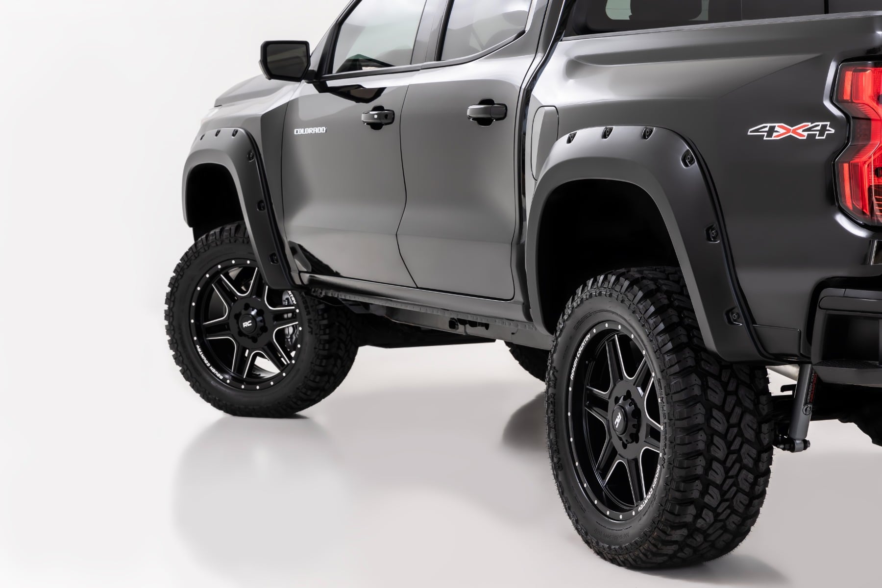 Pocket Fender Flares | GXN Harvest Bronze | Chevy Colorado 2WD/4WD (23-26)